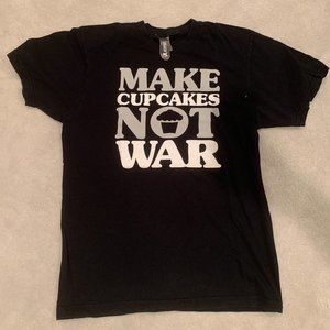 Johnny Cupcakes - Make Cupcakes Not War